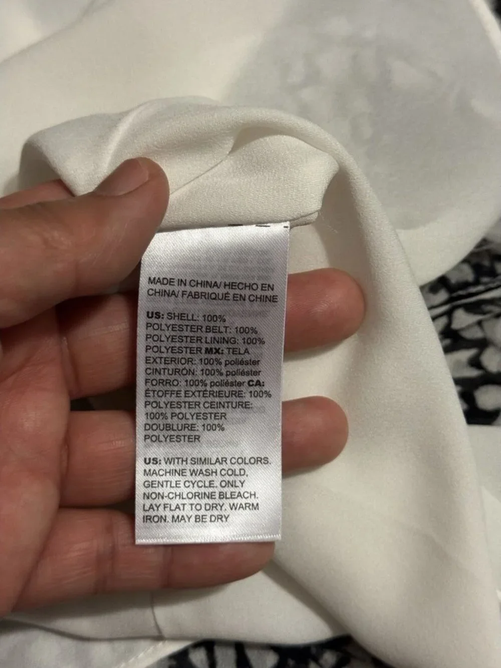 WHBM Women Black White Floral Faux Wrap Dress Ruffles SMALL Dainty Romantic READ - Picture 5 of 13